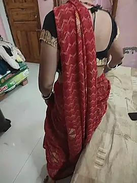 COUPLLE VILLAGE online show from 14, 7, 2026