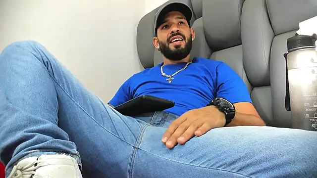 Thiagogomez online show from 24, 3, 2026