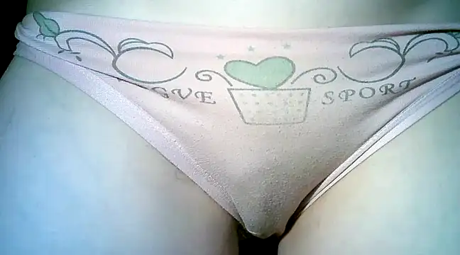 VikkyVikiss online show from 19, 3, 2025