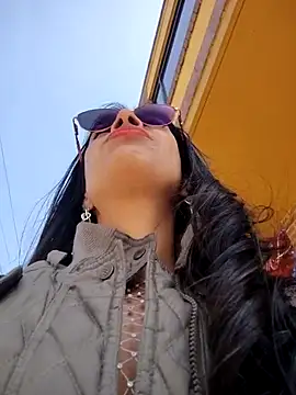 Astrid-- online show from 5, 2, 2026