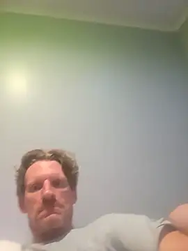 Travislovescum online show from 8, 6, 2026