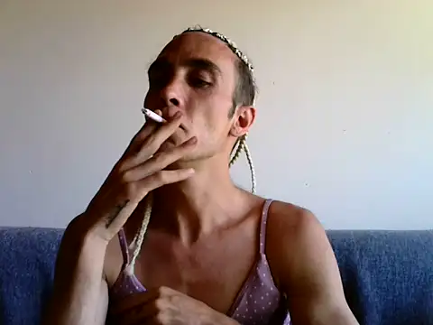 xxxlecram online show from 24, 5, 2026