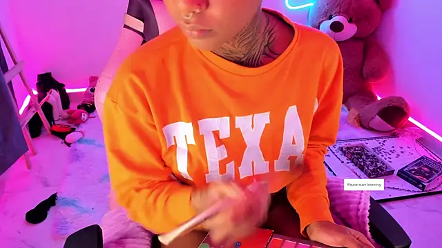 Snapshot of AshantiiSweet chatting on 21, 3, 2025 AshantiiSweet online show from 21, 3, 2025