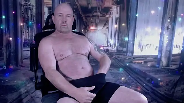 ManlyPrisonGuy online show from 12, 11, 2025