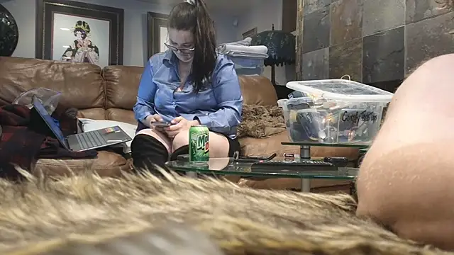 BrookesBigNaturals online show from 7, 4, 2026