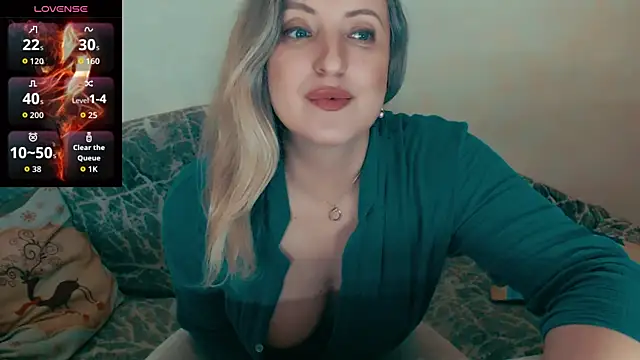 Snapshot of ElysonLang chatting on 16, 7, 2026 ElysonLang online show from 16, 7, 2026
