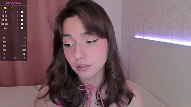 Snapshot of XYour_CharmX chatting on 15, 12, 2024 XYour CharmX online show from 15, 12, 2024