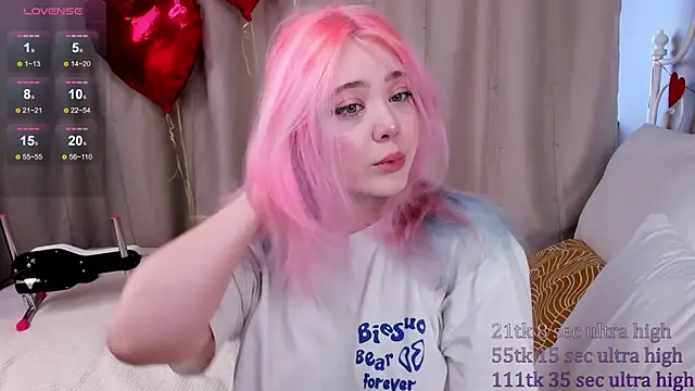 Snapshot of __KawaiiYuki__ chatting on 11, 2, 2025   KawaiiYuki   online show from 11, 2, 2025