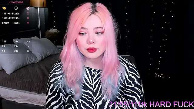 Snapshot of __KawaiiYuki__ chatting on 10, 3, 2025   KawaiiYuki   online show from 10, 3, 2025