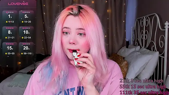 Snapshot of __KawaiiYuki__ chatting on 15, 3, 2025   KawaiiYuki   online show from 15, 3, 2025