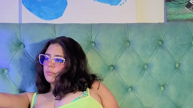 Paola Lyon  online show from 20, 3, 2026