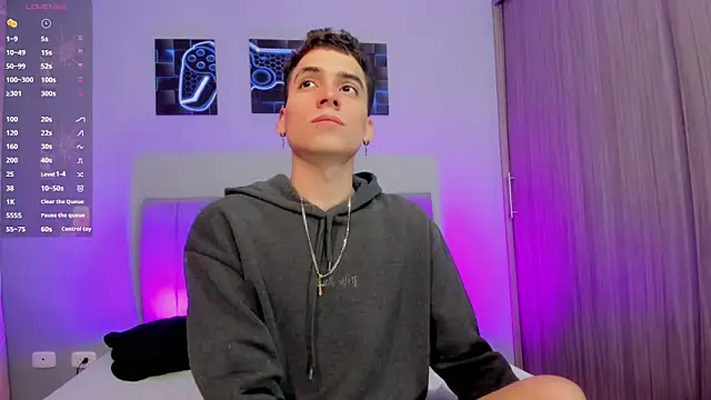 jake and joaquin online show from 18, 11, 2025