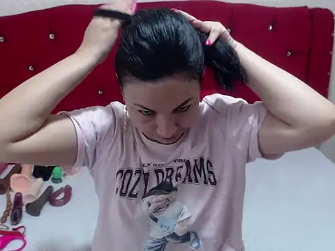 Snapshot of AdaFawxx chatting on 22, 9, 2025 AdaFawxx online show from 22, 9, 2025