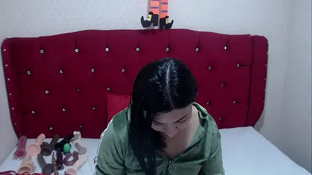 Snapshot of AdaFawxx chatting on 14, 10, 2025 AdaFawxx online show from 14, 10, 2025