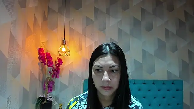 Snapshot of AdaFawxx chatting on 20, 12, 2025 AdaFawxx online show from 20, 12, 2025