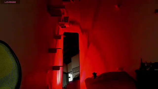 Rainbow leia online show from 12, 4, 2026