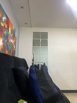 Snapshot of pamela_anderson_ chatting on 14, 12, 2024 pamela anderson online show from 14, 12, 2024