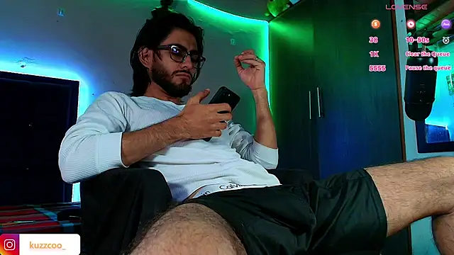 kuzzcoo online show from 24, 2, 2026