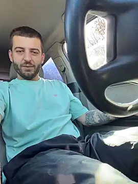 ElChapoGuzman95 online show from 7, 3, 2026