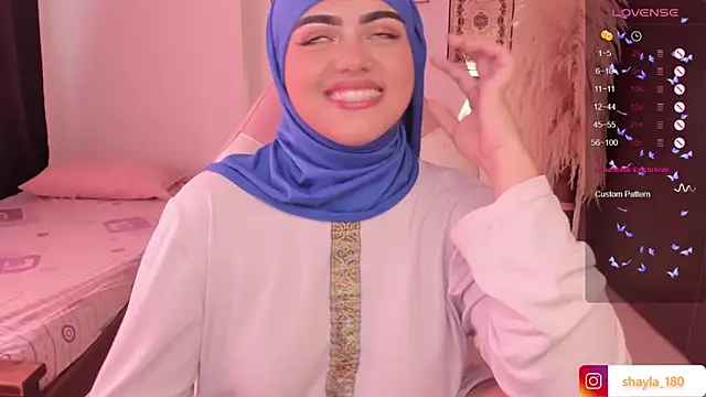 Snapshot of shayla_18 chatting on 28, 2, 2025 shayla 18 online show from 28, 2, 2025