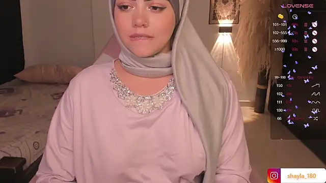 Snapshot of shayla_18 chatting on 28, 2, 2025 shayla 18 online show from 28, 2, 2025