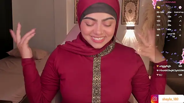 Snapshot of shayla_18 chatting on 18, 3, 2025 shayla 18 online show from 18, 3, 2025