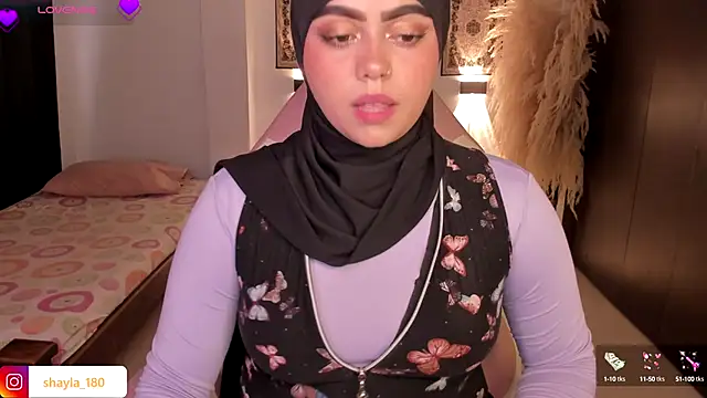 Snapshot of shayla_18 chatting on 11, 9, 2025 shayla 18 online show from 11, 9, 2025