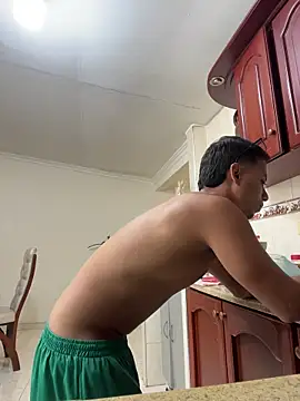 xTommy Steigerx online show from 9, 10, 2025