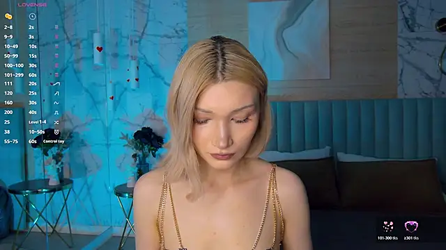 Snapshot of CarolReeves chatting on 26, 2, 2026 CarolReeves online show from 26, 2, 2026