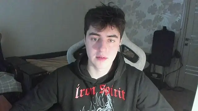 Snapshot of Knuckles17 chatting on 19, 1, 2026 Knuckles17 online show from 19, 1, 2026