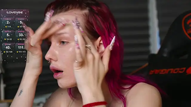 BlueCherryy online show from 21, 11, 2025