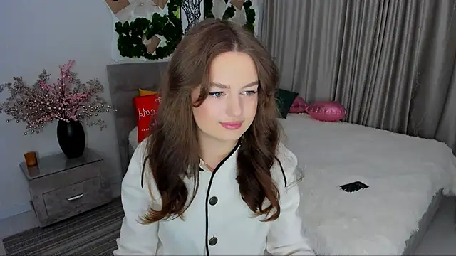 MiracleCurly online show from 22, 3, 2025