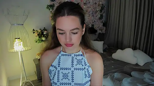 MiracleCurly online show from 25, 11, 2025