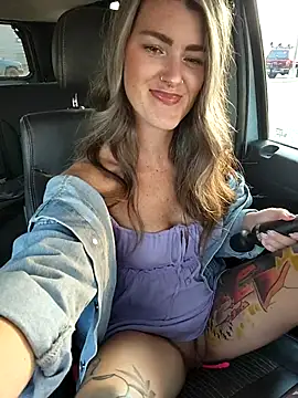 Lilmissvyx online show from 9, 9, 2025