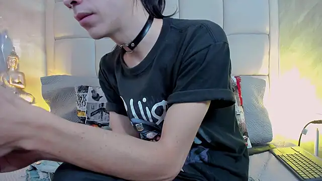 Hecatee 77 online show from 29, 10, 2025