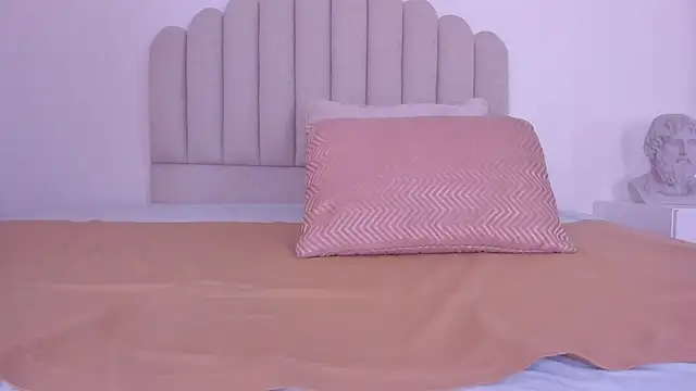 sarita duque online show from 30, 10, 2025