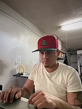 PeterGrandee online show from 4, 12, 2024