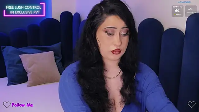 BeeaMayer online show from 7, 4, 2026