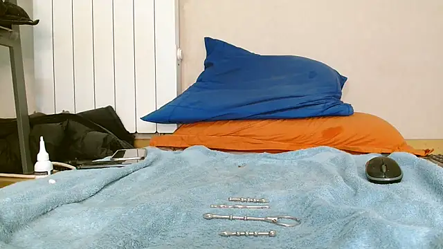 EXTREMSLAV online show from 21, 2, 2025