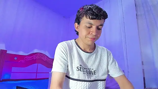 Snapshot of Lucaas_King chatting on 11, 10, 2025 Lucaas King online show from 11, 10, 2025