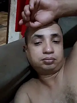 Snapshot of pirucudo17 chatting on 5, 10, 2025 pirucudo17 online show from 5, 10, 2025