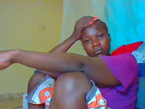 prettychic5 online show from 13, 5, 2026