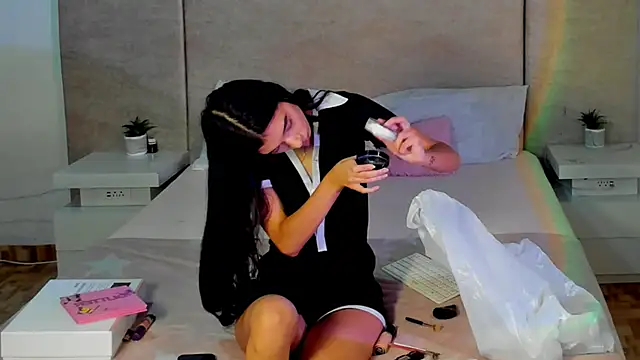 katt pelaez online show from 14, 10, 2025