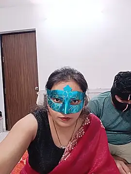 Snapshot of Harsh_Ankita_Couple chatting on 8, 5, 2026 Harsh Ankita Couple online show from 8, 5, 2026