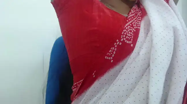 Snapshot of Lovely_Siri_23 chatting on 1, 3, 2025 Lovely Siri 23 online show from 1, 3, 2025