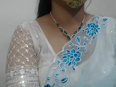 Snapshot of Lovely_Siri_23 chatting on 27, 10, 2025 Lovely Siri 23 online show from 27, 10, 2025