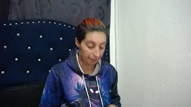 Snapshot of anyu1306 chatting on 17, 1, 2025 anyu1306 online show from 17, 1, 2025