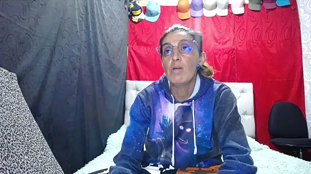 Snapshot of anyu1306 chatting on 16, 12, 2025 anyu1306 online show from 16, 12, 2025