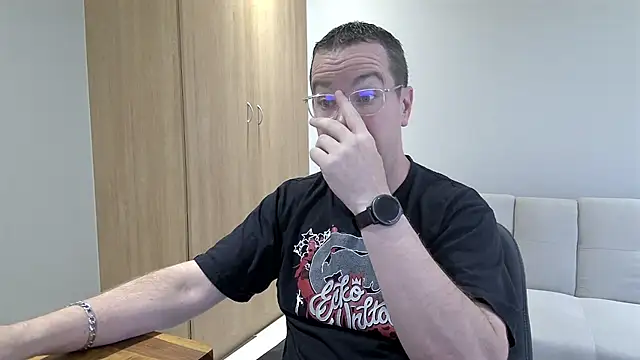 BrettJ81 online show from 9, 2, 2026