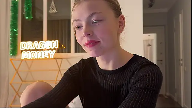 Aliceimhorny online show from 4, 12, 2024